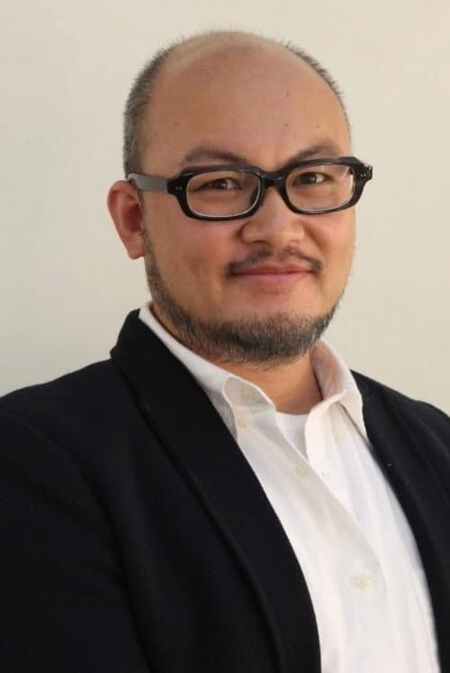 劉亮佐